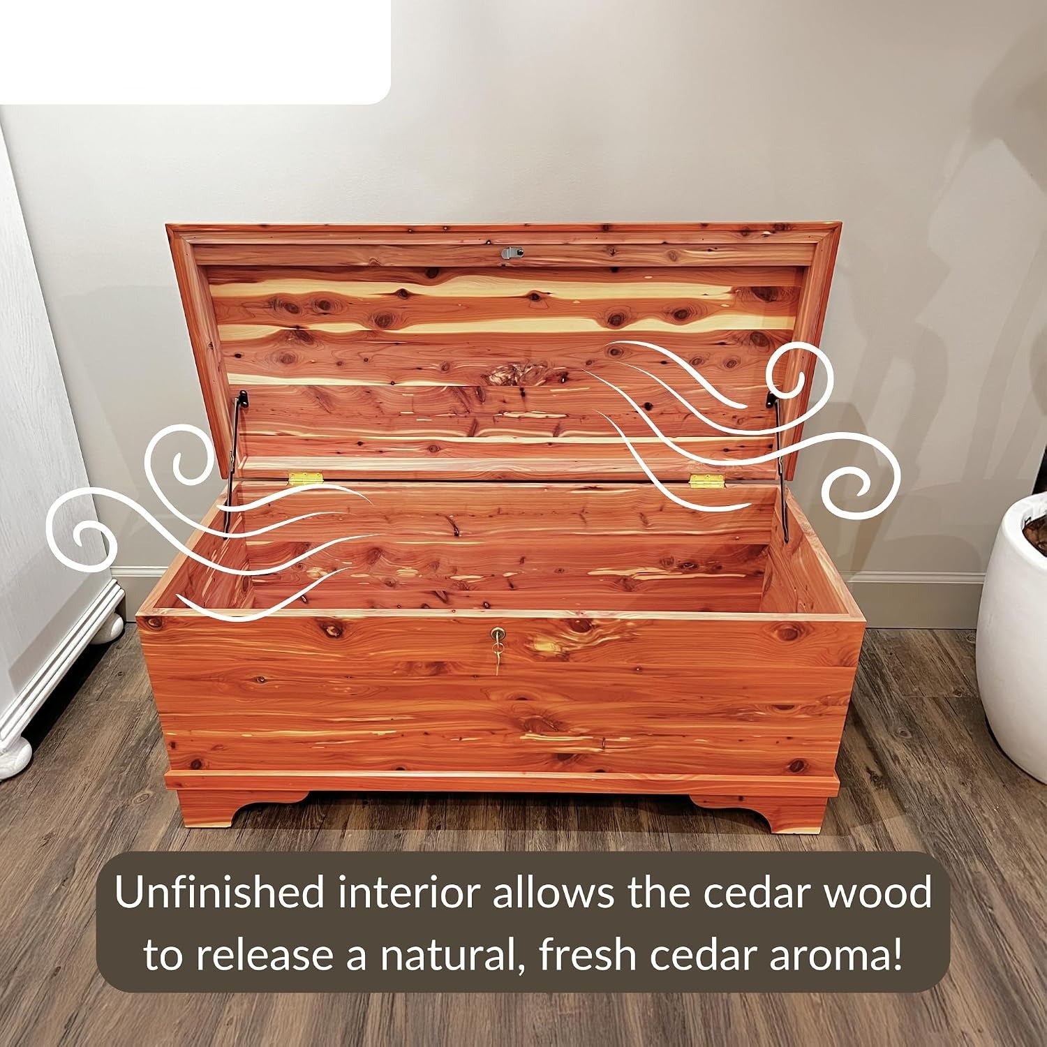 Small Red Cedar Lockable Hope Storage Chest